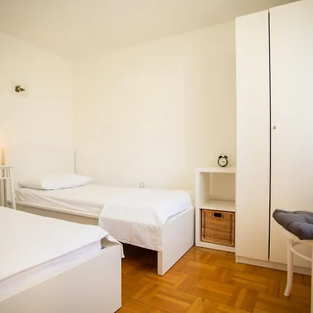 Apartment Beti